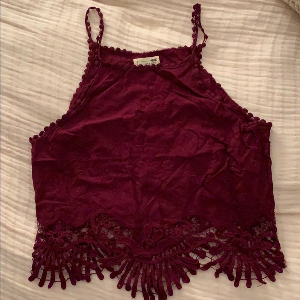 Boutique lace crop tank
